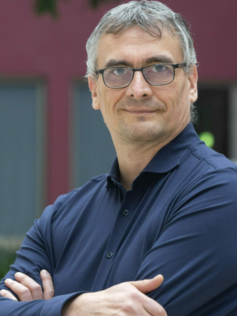 Portrait Prof. Dr. Karsten Wolf